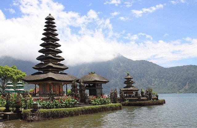 Best reasons to go on a trip to bali
